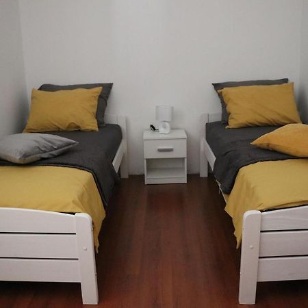 Nona Lili Apartment إيزولا المظهر الخارجي الصورة